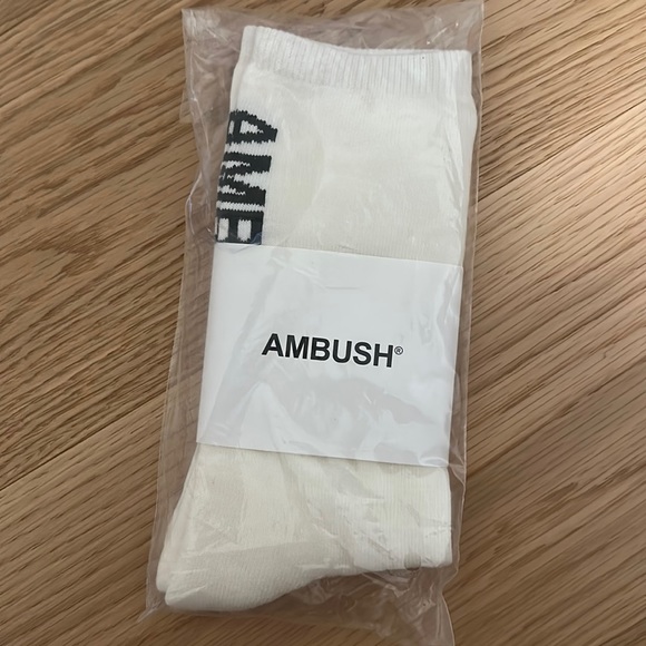 AMBUSH LOGO SOCKS - Picture 1 of 4